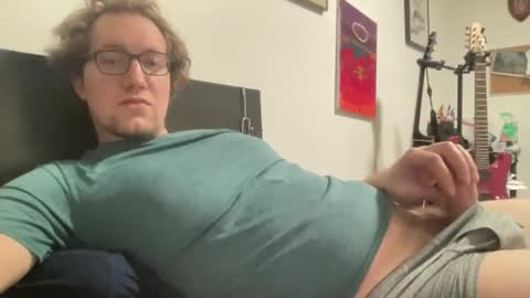 metallica92786 online show from December 19, 2024, 4:45 am