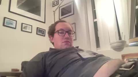 metallica92786 online show from November 19, 2025, 4:56 am