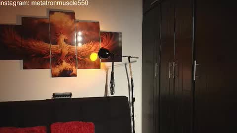 Snapshot of metatron_muscle chatting on February 15, 2026, 2:19 am Dany online show from February 15, 2026, 2:19 am