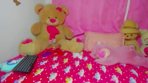metisha_suhi online show from September 14, 2025, 1:32 pm