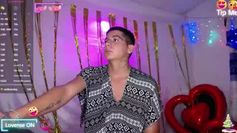 Snapshot of mexican_cum chatting on March 6, 2025, 9:25 am Jhon online show from March 6, 2025, 9:25 am