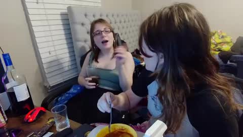 peanut online show from February 26, 2025, 8:37 am