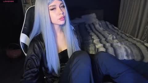 Snapshot of mezzalunaa chatting on May 7, 2026, 8:36 pm vollmond online show from May 7, 2026, 8:36 pm