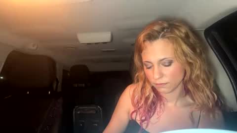 mezzy69 online show from January 23, 2025, 9:39 am