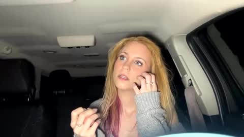 mezzy69 online show from February 24, 2025, 9:32 am