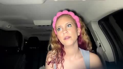 mezzy69 online show from February 25, 2025, 9:53 am