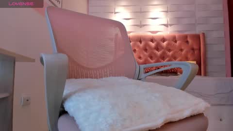 melissa online show from March 5, 2025, 8:10 am