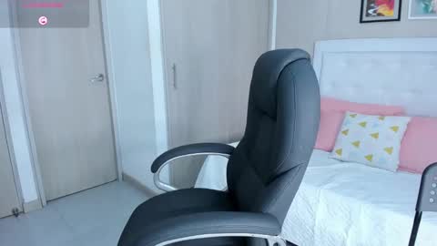 Mhonika online show from October 4, 2025, 12:25 pm