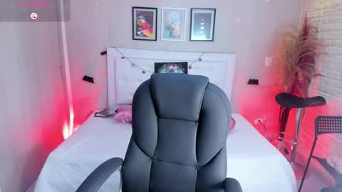 Mhonika online show from October 18, 2025, 12:06 pm