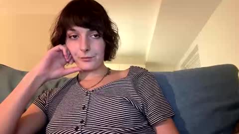 mia_177 online show from November 15, 2025, 9:32 pm