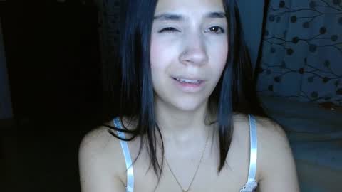Mia online show from January 3, 2025, 12:33 am