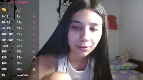 Mia online show from February 14, 2025, 11:09 pm