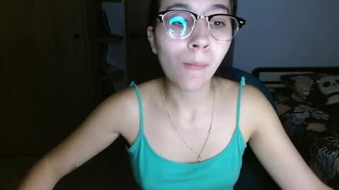 Snapshot of mia__lopez_ chatting on April 24, 2026, 2:58 am Mia online show from April 24, 2026, 2:58 am
