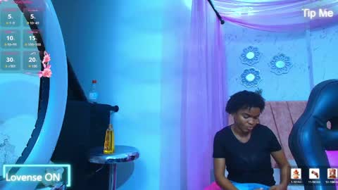 Snapshot of mia__thomson_ chatting on May 18, 2026, 2:29 am MIA online show from May 18, 2026, 2:29 am
