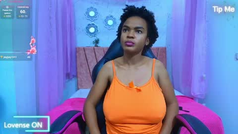 Snapshot of mia__thomson_ chatting on May 21, 2026, 3:13 am MIA online show from May 21, 2026, 3:13 am
