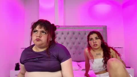 Mia and Liia  online show from February 8, 2025, 12:06 am