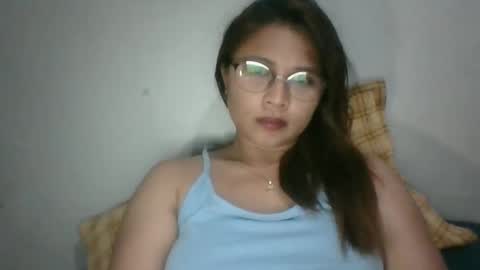 mia_bella04 online show from December 18, 2024, 3:26 am