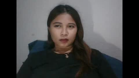 mia_bella04 online show from January 8, 2025, 4:02 am