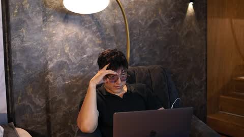 Belmont and Mia online show from March 29, 2026, 7:25 pm