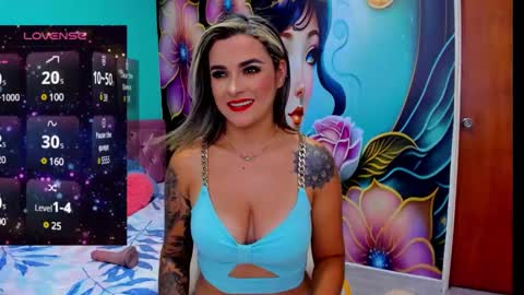 Snapshot of mia_bigtits_17 chatting on December 26, 2024, 8:53 pm Mia online show from December 26, 2024, 8:53 pm