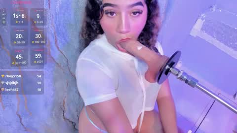 mia online show from October 4, 2025, 11:41 am