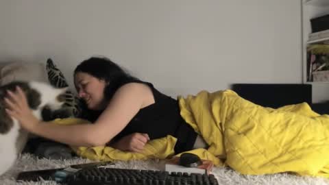 MIA online show from January 14, 2026, 4:18 am