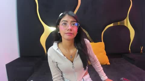 Snapshot of mia_clark18 chatting on October 24, 2025, 4:25 pm mia_clark18 online show from October 24, 2025, 4:25 pm