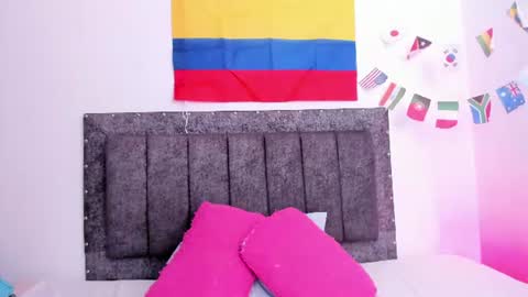Snapshot of mia_foox12 chatting on June 30, 2026, 2:18 pm FERNANDA online show from June 30, 2026, 2:18 pm