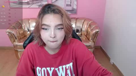 Mia online show from November 11, 2025, 12:38 pm