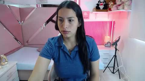 Snapshot of mia_garcia28 chatting on May 11, 2026, 1:06 pm mia_garcia28 online show from May 11, 2026, 1:06 pm
