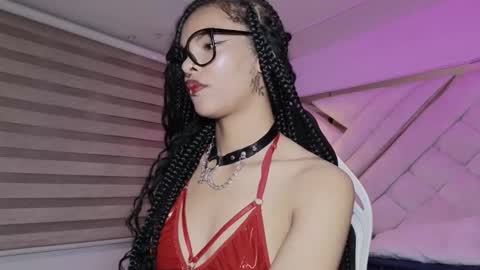 Mia online show from March 8, 2026, 2:59 am