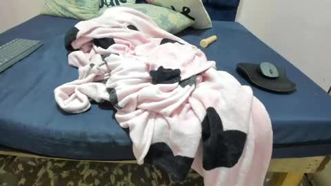 mia_jasmin20 online show from May 15, 2026, 11:12 pm