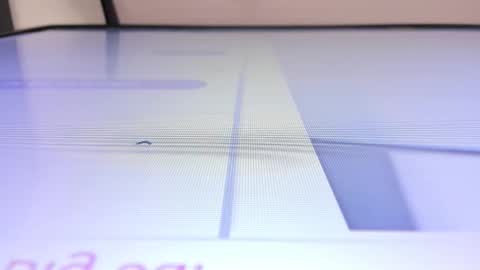    online show from September 26, 2025, 12:09 pm