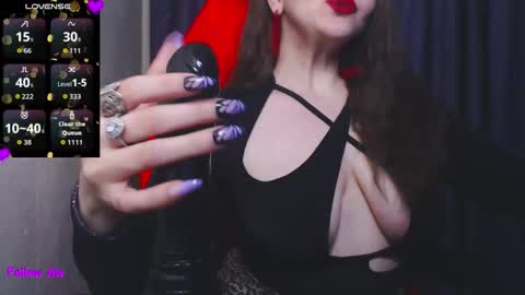 MiaJoy online show from October 5, 2025, 7:34 pm