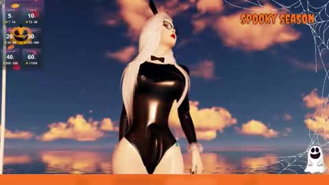 Mia online show from October 13, 2025, 5:29 am