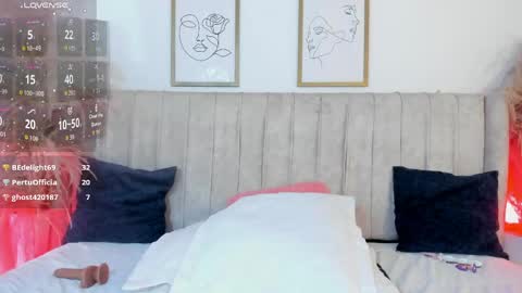 Snapshot of mia_lourence chatting on May 11, 2026, 4:04 pm Mia online show from May 11, 2026, 4:04 pm