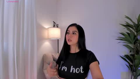 MIA LOVE   online show from October 20, 2025, 1:22 pm