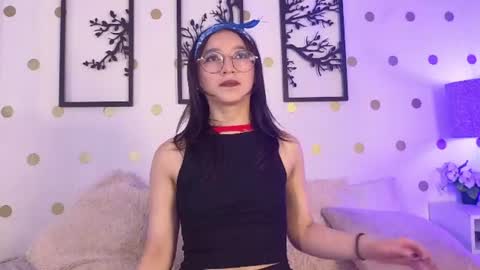 Mia online show from July 20, 2026, 11:18 pm