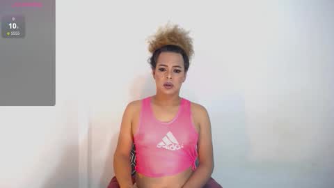 ---Mia--- online show from January 7, 2026, 3:31 am