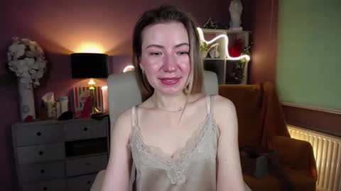 Mia online show from January 25, 2025, 12:37 pm