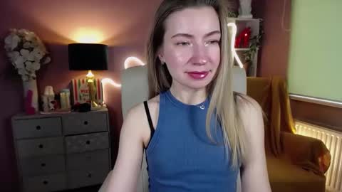 Mia online show from February 11, 2025, 10:48 am