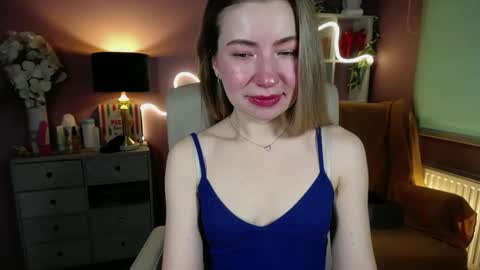 Mia online show from February 21, 2025, 8:18 am