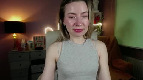 Mia online show from February 28, 2025, 11:58 am