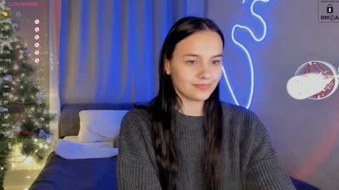 Mia online show from January 5, 2025, 3:55 pm