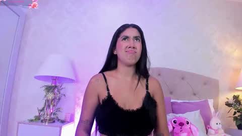 mia montess online show from March 3, 2026, 12:55 pm