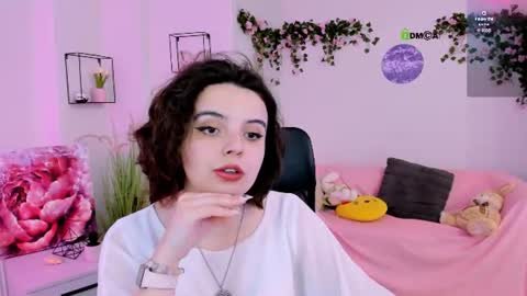 Snapshot of mia_mooon_ chatting on June 26, 2026, 8:41 am mia_mooon_ online show from June 26, 2026, 8:41 am