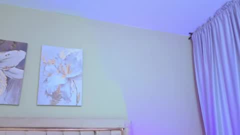 Snapshot of mia_naive chatting on May 29, 2026, 12:36 pm Mia online show from May 29, 2026, 12:36 pm