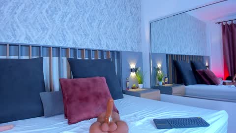 Snapshot of mia_oceann chatting on February 1, 2025, 5:58 pm MIa online show from February 1, 2025, 5:58 pm