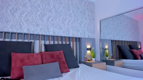 Snapshot of mia_oceann chatting on February 12, 2025, 7:24 pm MIa online show from February 12, 2025, 7:24 pm