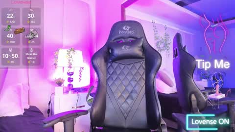 mia rousse25 online show from March 13, 2026, 6:58 pm